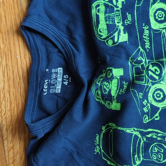 Lot of five boys short sleeve tops size 5T - Picture 3 of 7